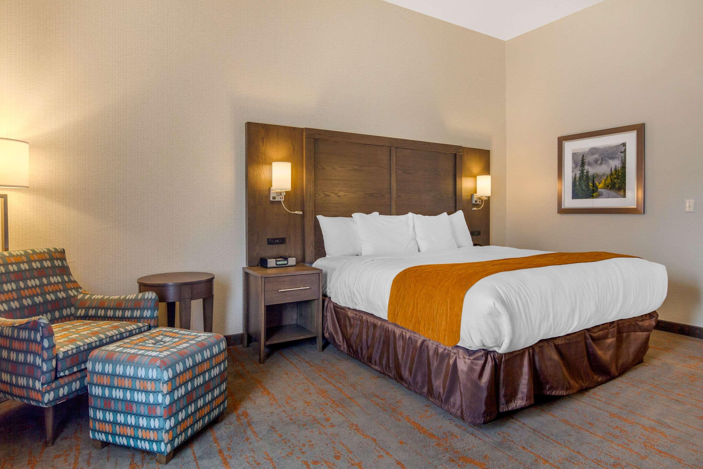 Comfort Inn & Suites Brighton Denver Ne Medical Center Extérieur photo