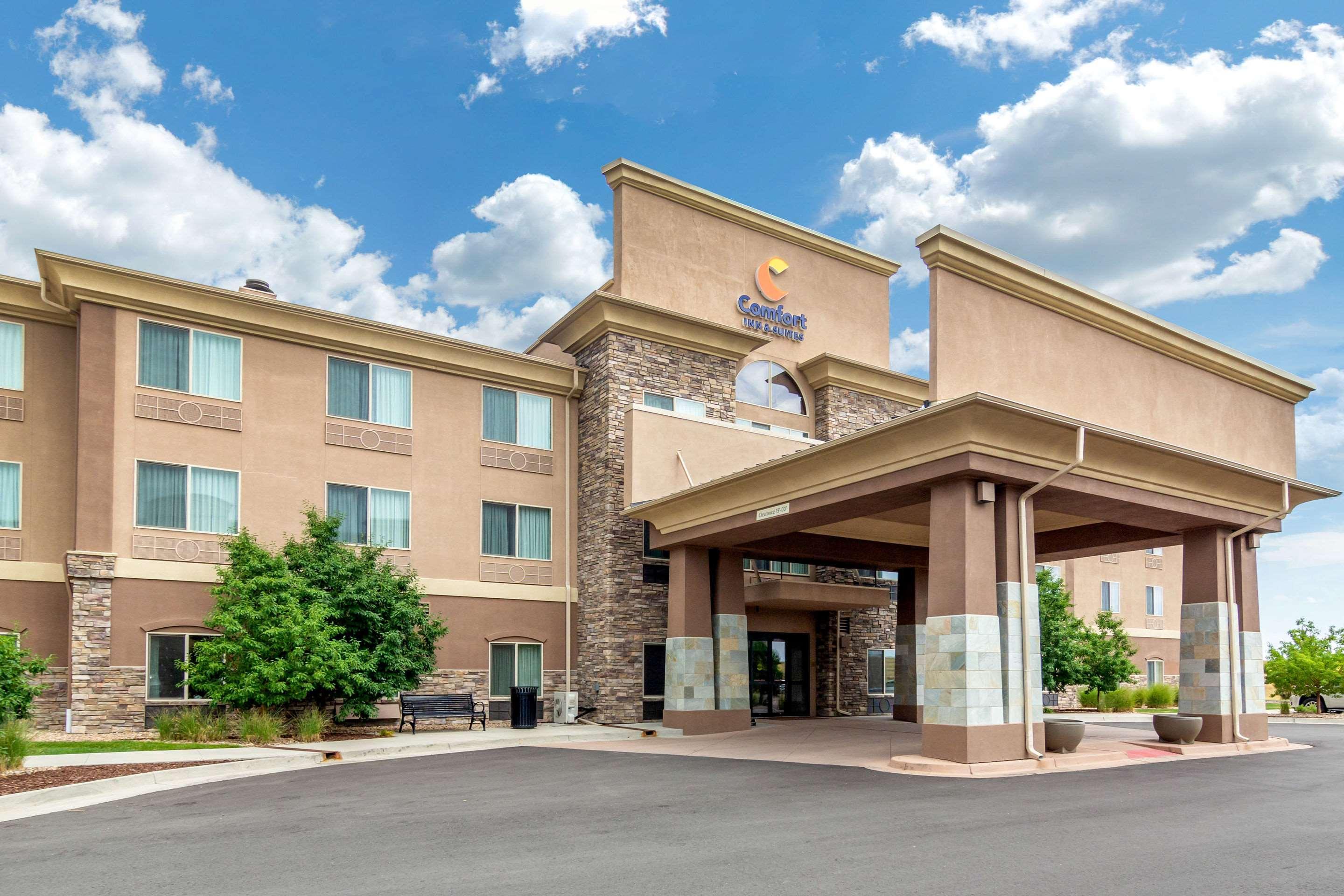 Comfort Inn & Suites Brighton Denver Ne Medical Center Extérieur photo