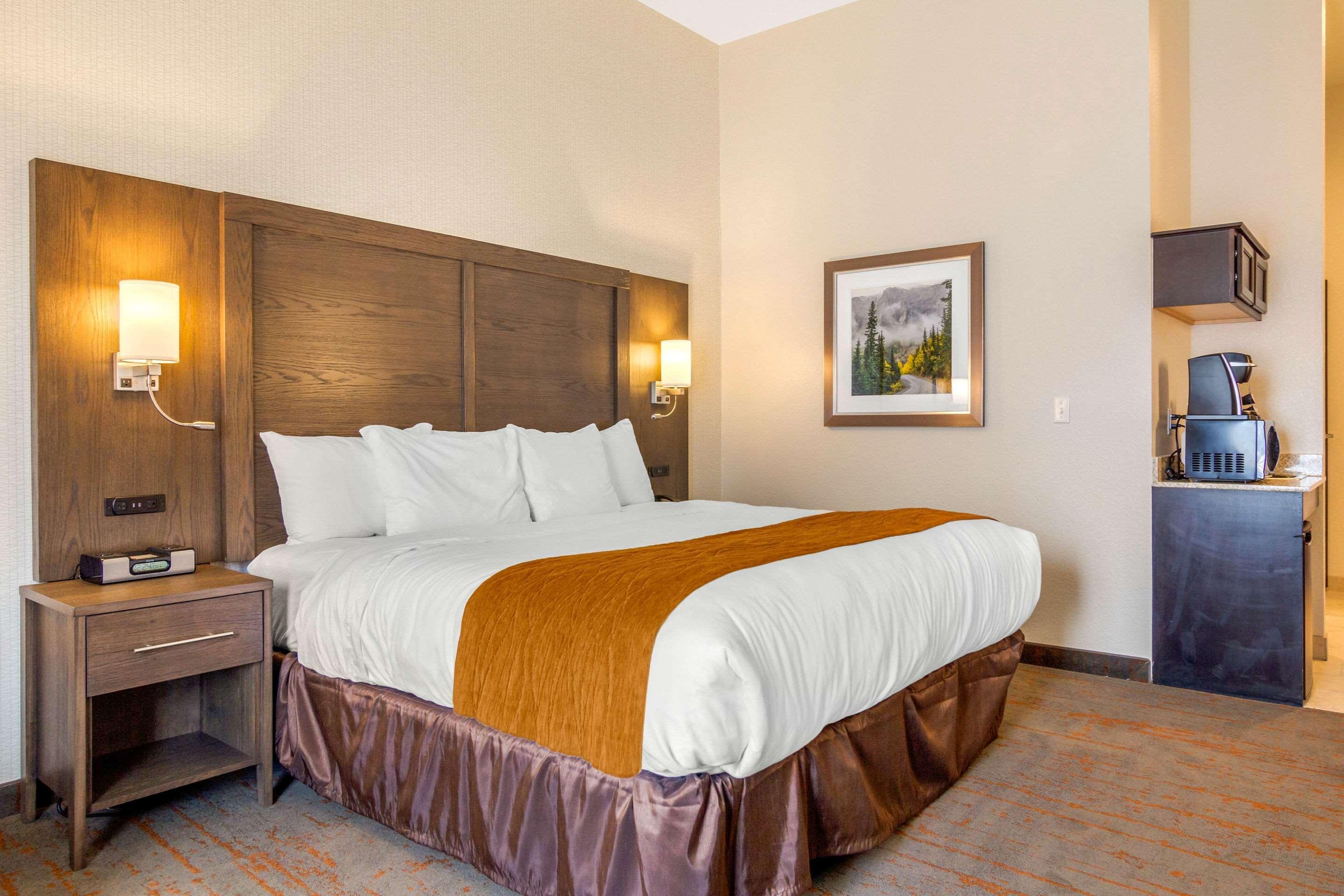 Comfort Inn & Suites Brighton Denver Ne Medical Center Extérieur photo