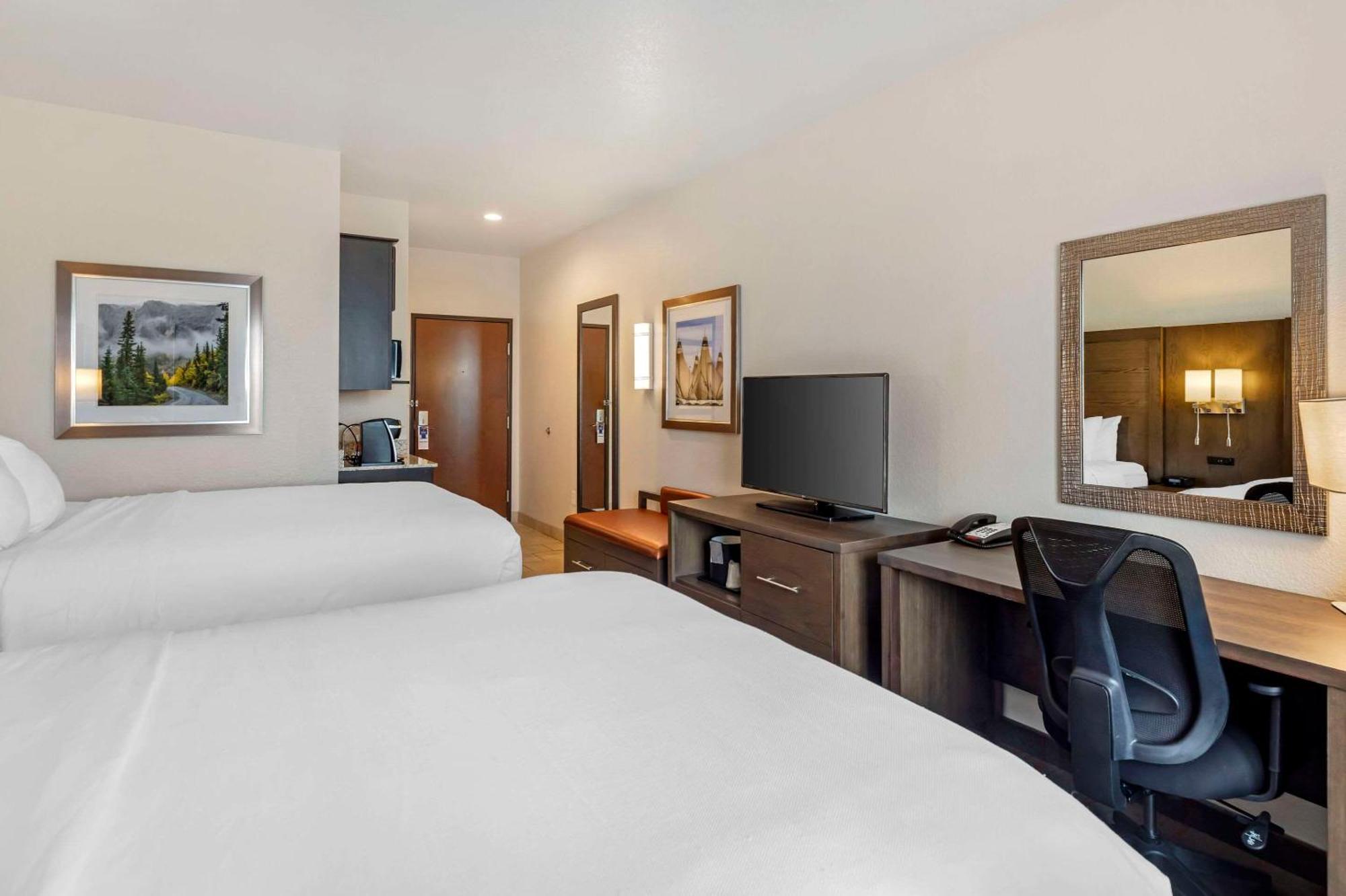 Comfort Inn & Suites Brighton Denver Ne Medical Center Extérieur photo
